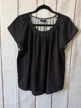Style & Co. Black and White Abstract Print Surplice Ruched
Top Size XL